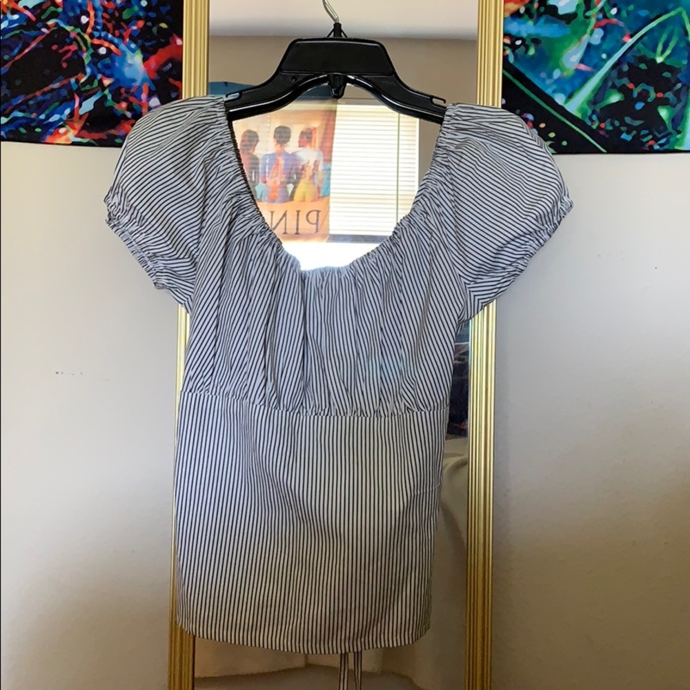 Vintage Striped Tie Back Short Sleeve Shirt 🖤👀